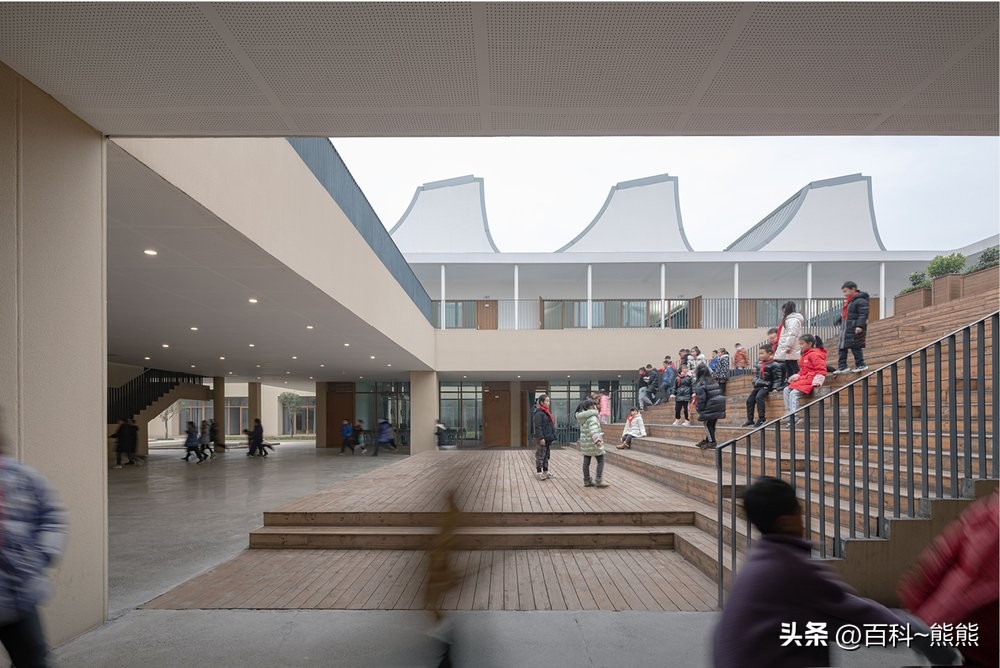 一年学费十多万的小学,中国最好的农村的小学