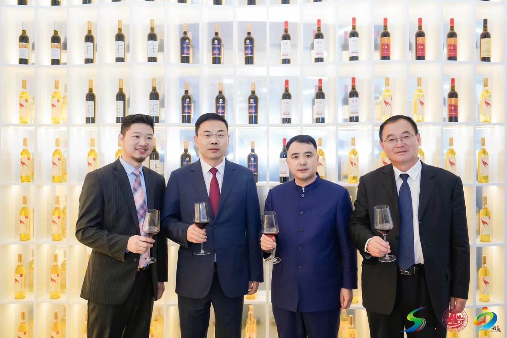 丹凤县第四届红酒文化节,丹凤县2024年红酒节召开时间