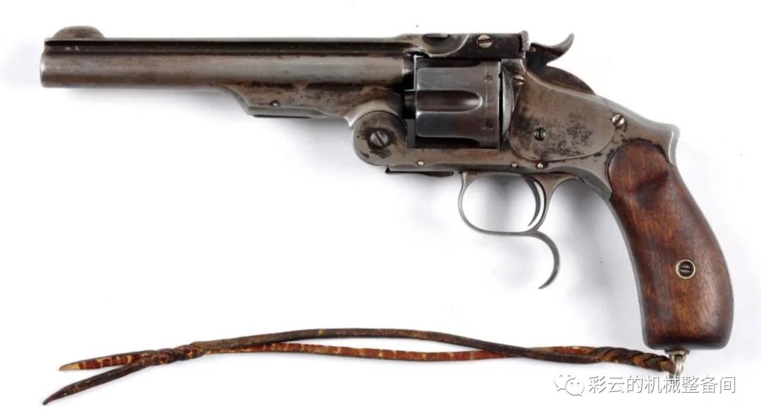 名侦探彩云：江苏常熟居民老宅中挖出的究竟是什么枪？