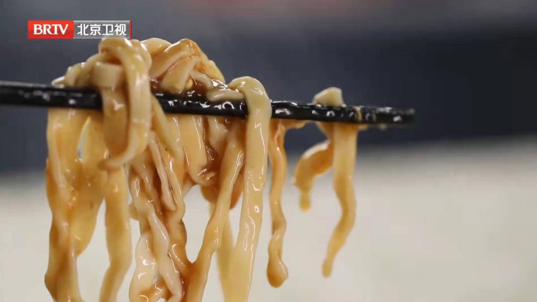 方便面里面是不是垃圾食品,垃圾食品和安全营养方便面