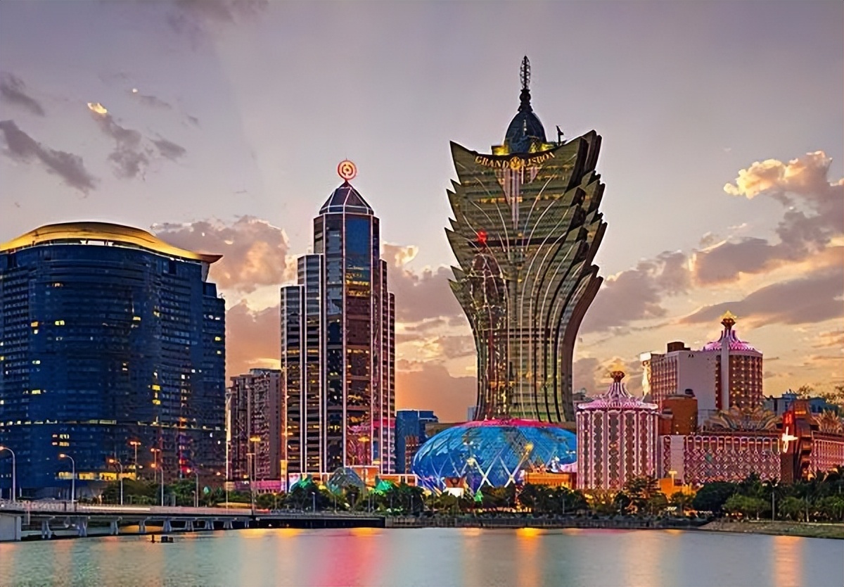 体验英伦经典，享受法式浪漫……来这里，就像穿越到了国外