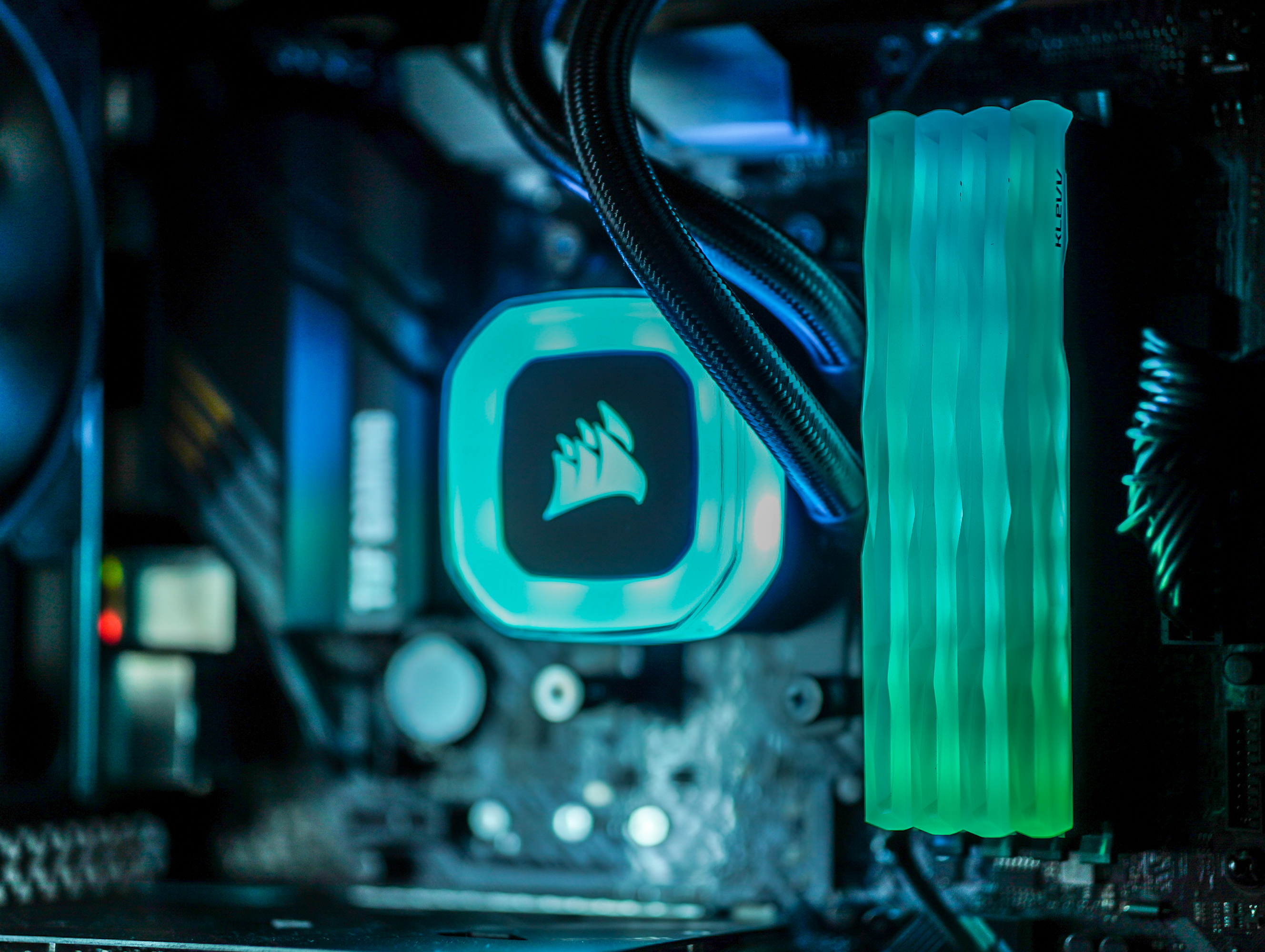 海盗船水冷散热器换新,海盗船h5sf水冷散热器