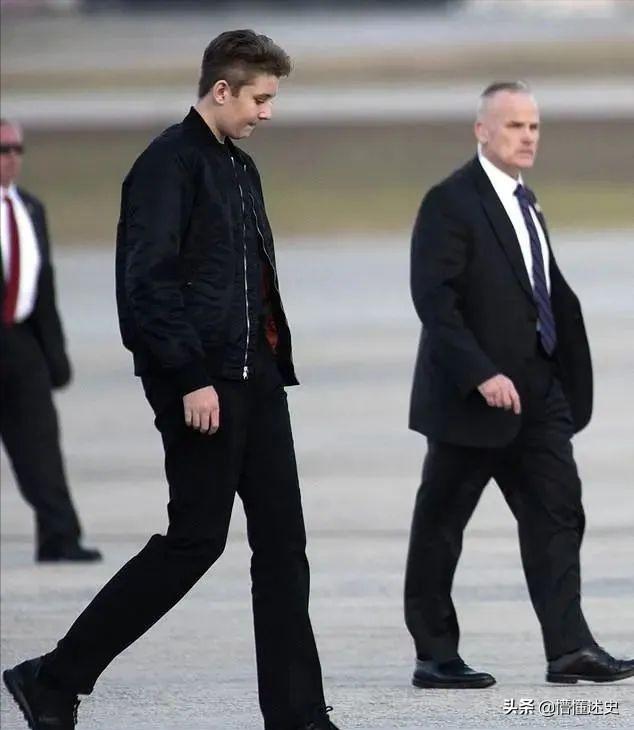 特朗普小儿子几岁了,特朗普最小的儿子多少岁了