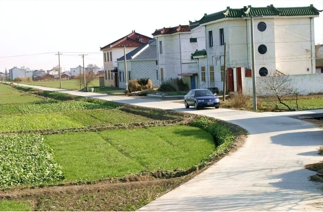 五一假期回农村发现的四大怪象，几乎村村都有，一个比一个真实