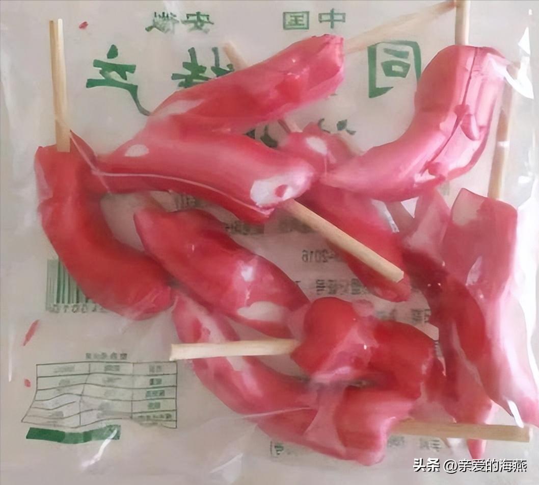 七八十年代供销社里的打酱油、雪花膏、搪瓷缸子，全是当年的味道