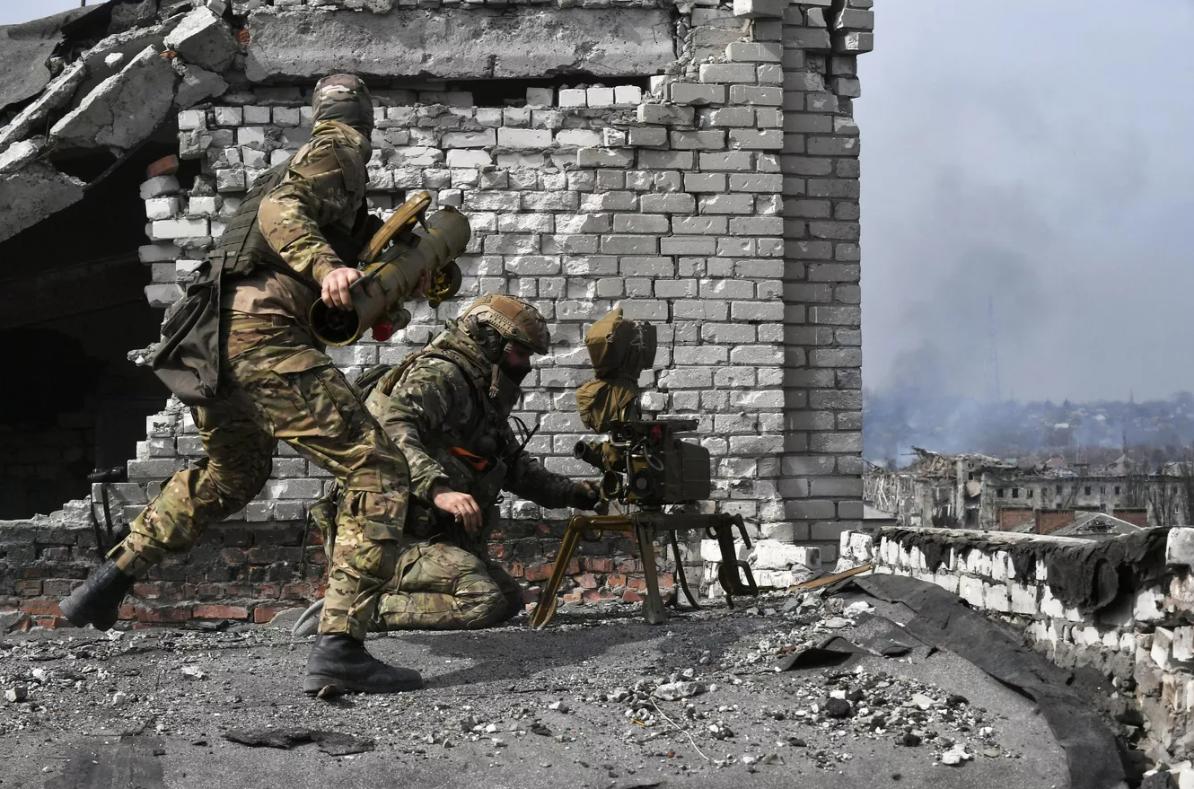 轮到俄罗斯被炮击停电，乌军越境猛轰20多次，德国拱火大获成功