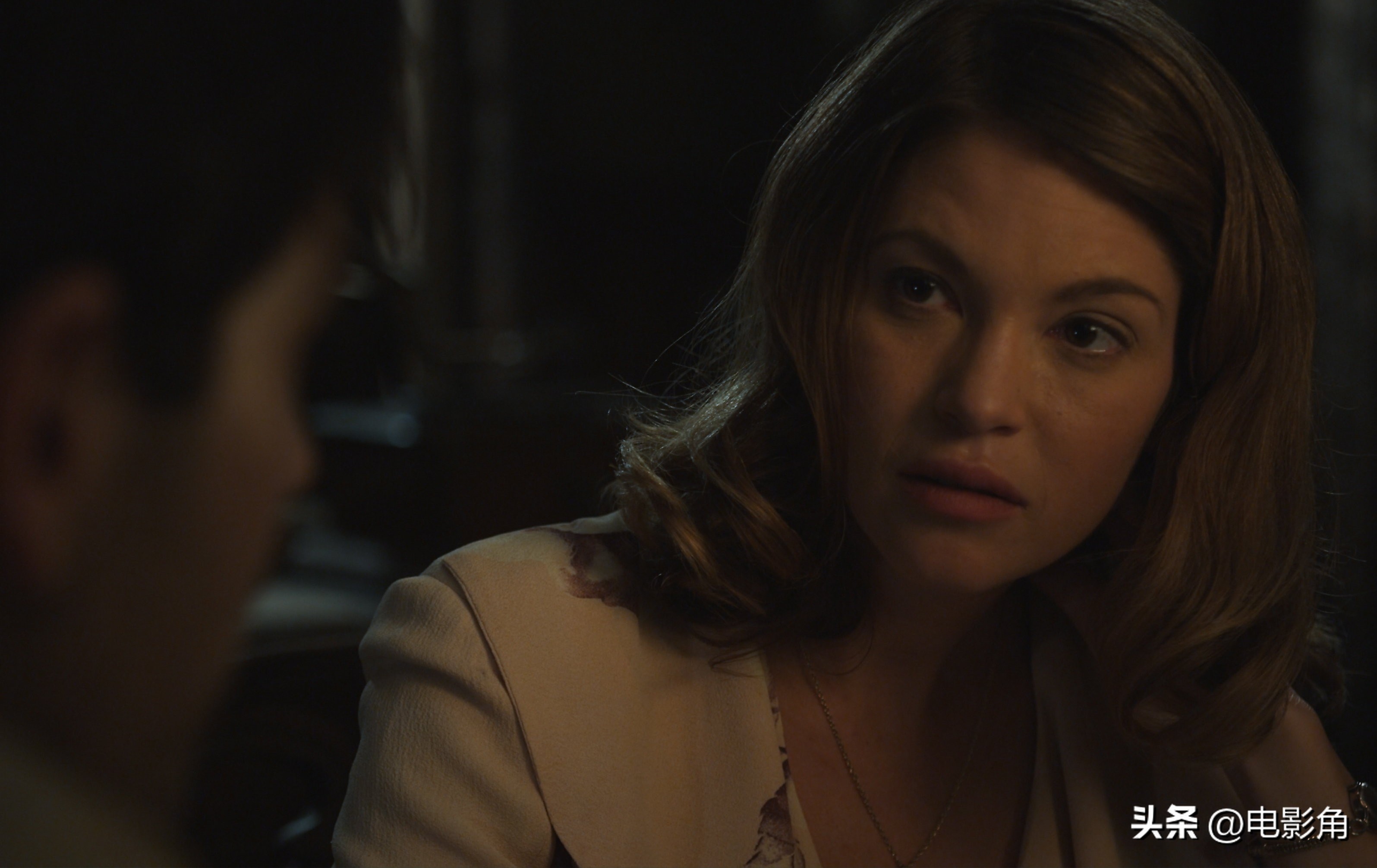 邪恶力量女角色charlie,邪恶力量第五季妮基艾考克斯