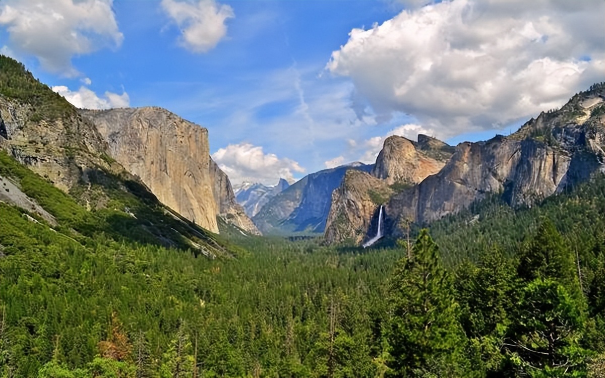 容易上热门的文案人生格言,座右铭文案干净短句