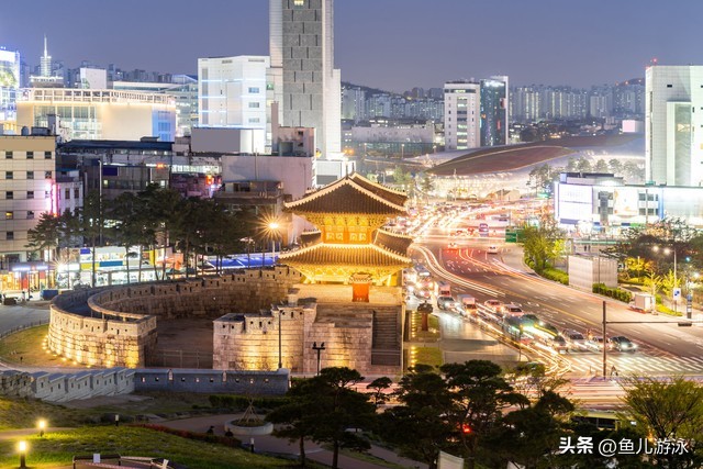 韩国中国人月薪平均多少,中国月薪多少算普通人