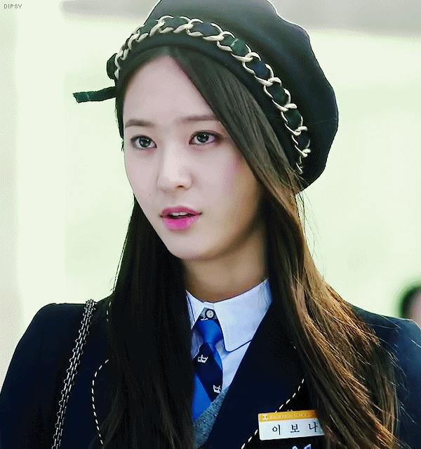 郑秀晶可爱冰山完整版,冰山美人郑秀晶和谁同框