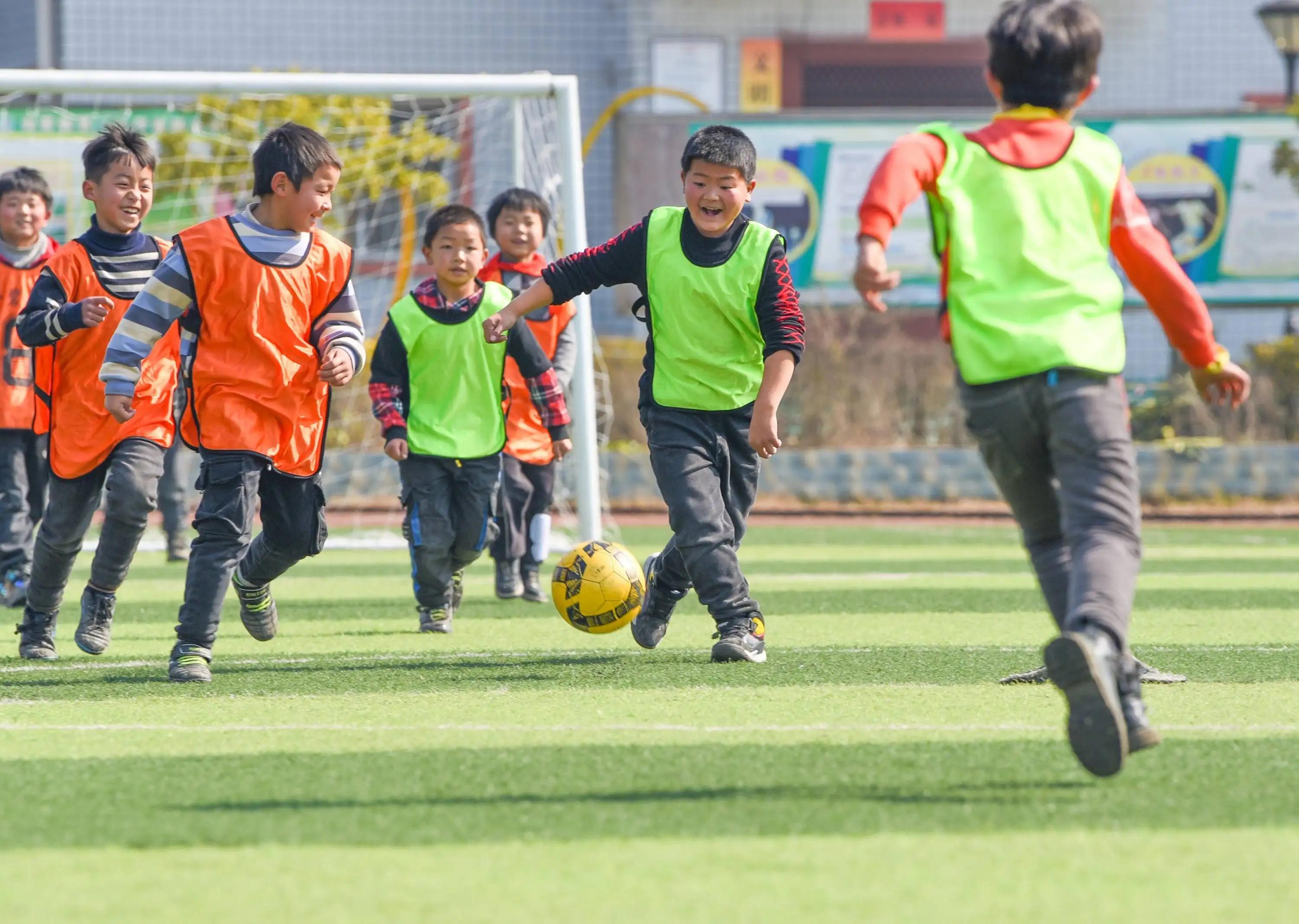 人人喊打的职业有哪些,中国足球球员工资排名
