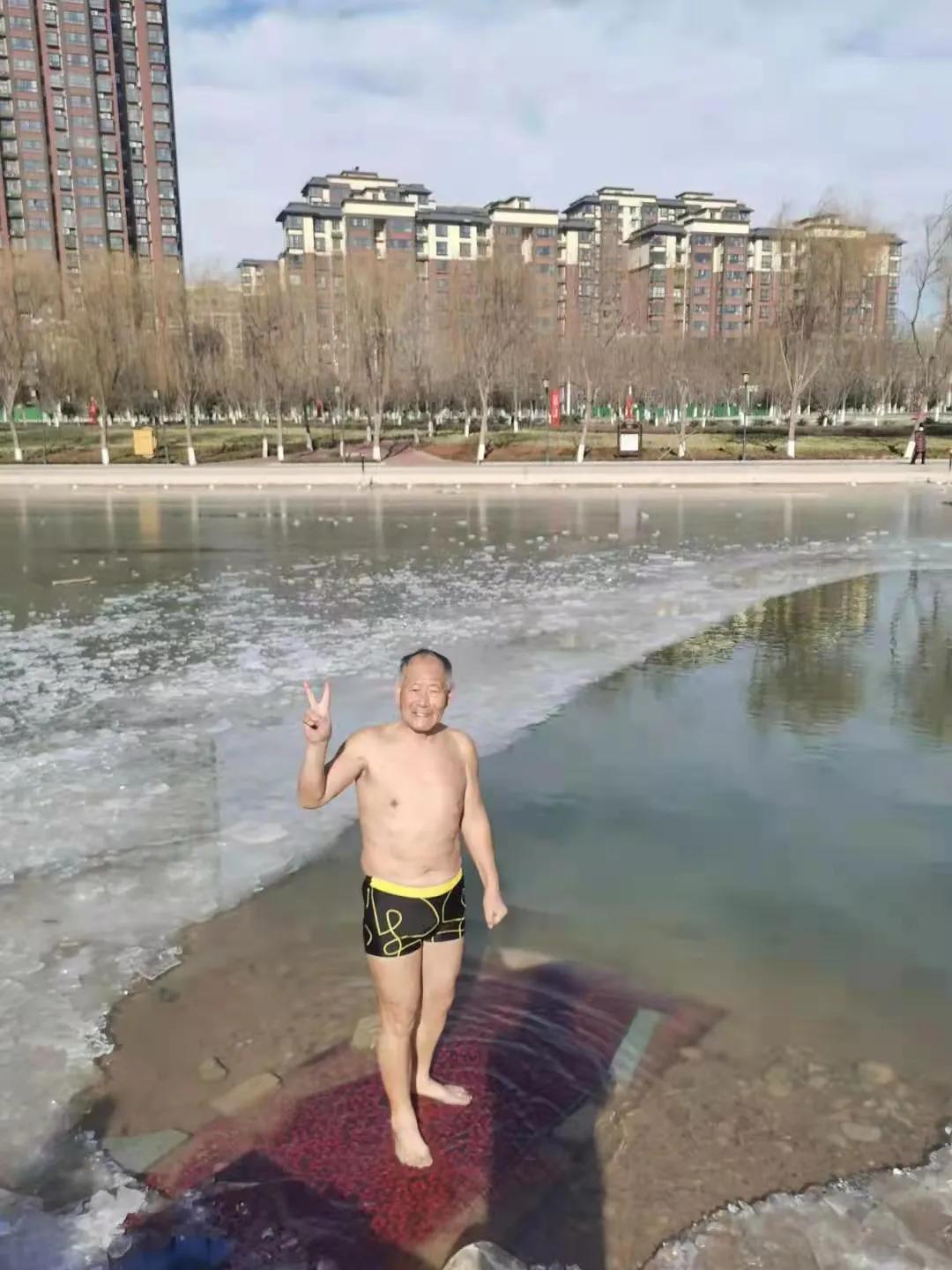 正月初六上午骑行跳舞公园打卡