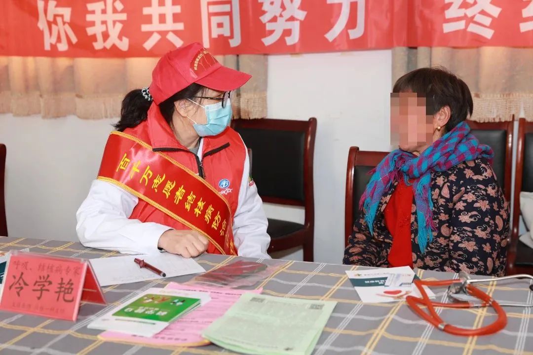 医院开展结核病防治宣传教育活动,将联合开展结核病现场宣传活动