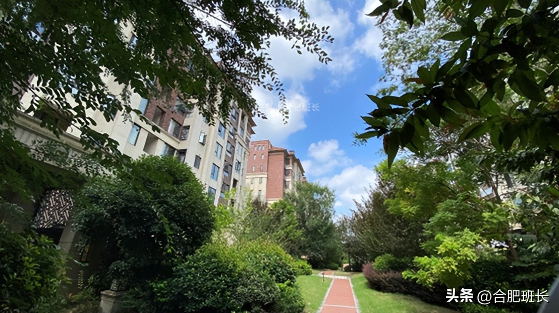 西山林语洋房170大平层装修,乌鲁木齐市保利西山林语洋房价格