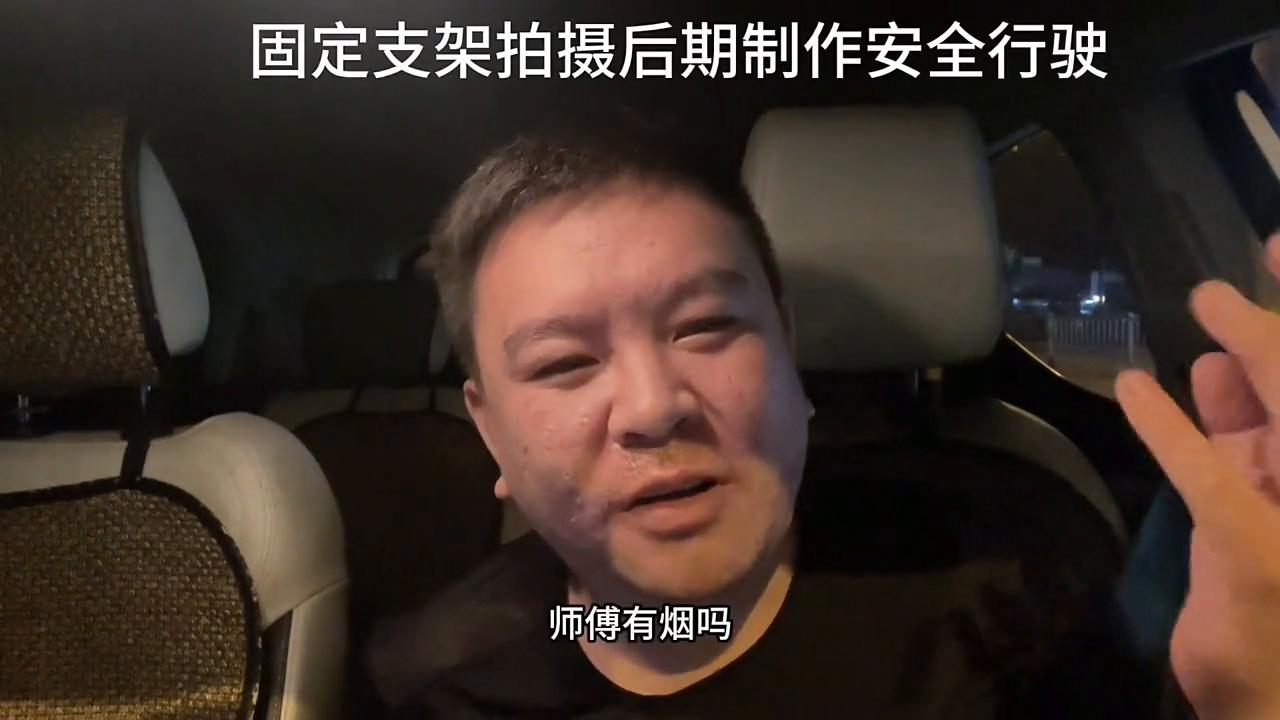 搭配挣不挣钱无所谓，主要是开心@抖音小助手