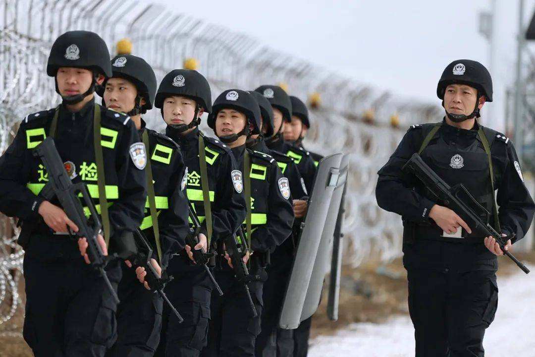 警察待遇和工资一样吗,事业编警察和行政编警察待遇差距