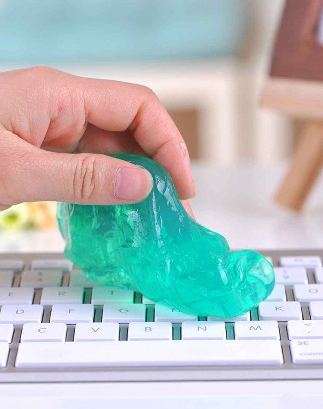 电脑键盘清理小妙招,如何把电脑键盘里的脏东西弄干净