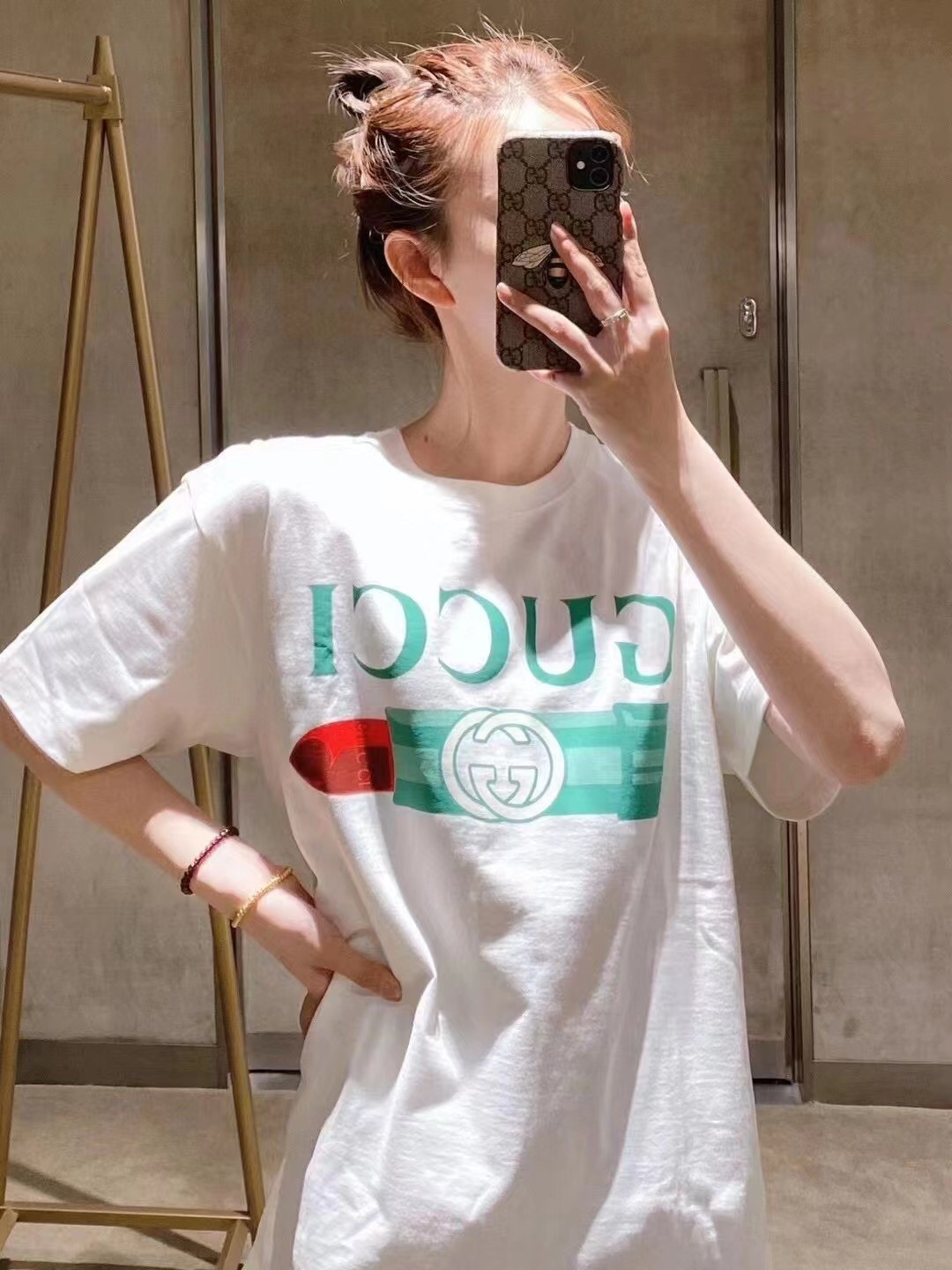 古驰gucci口红短袖,gucci猫头刺绣亮片短袖t恤