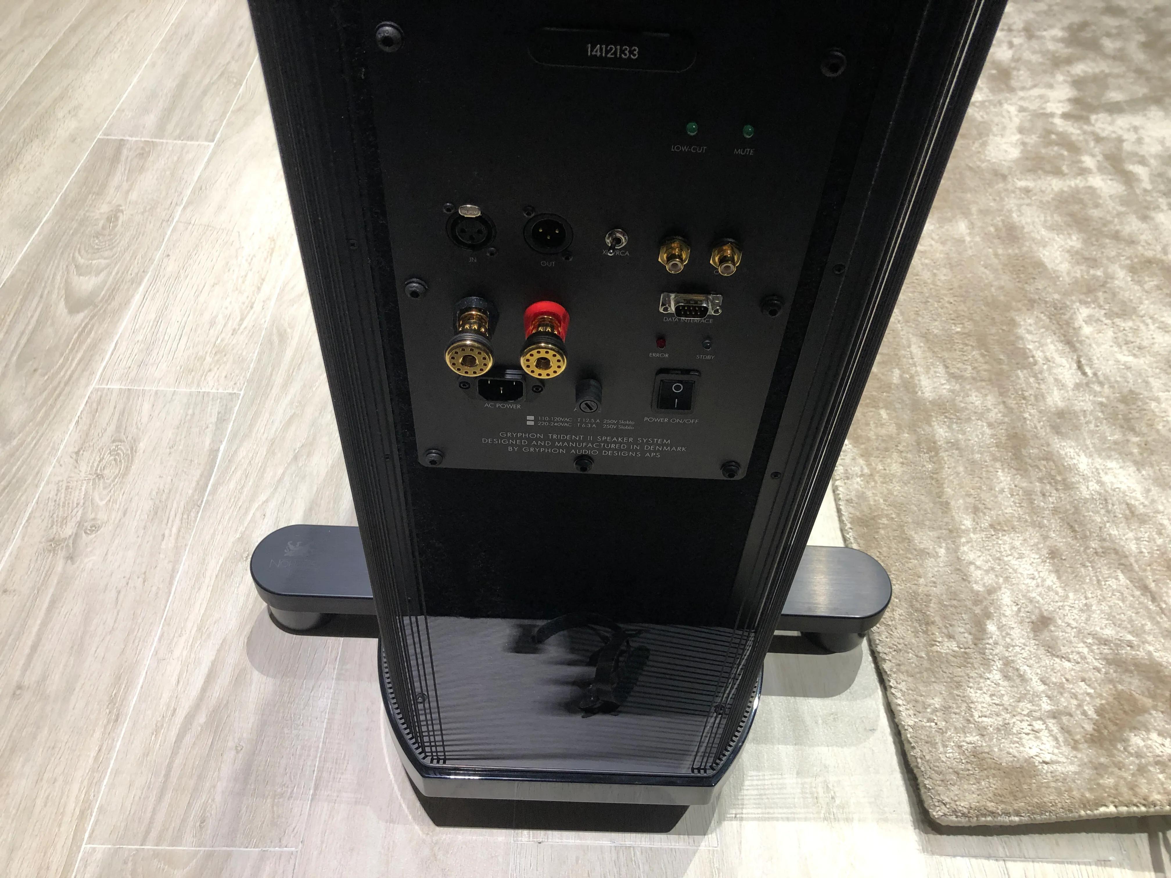 丹麦贵丰神弓音箱,丹麦贵丰合并功放机