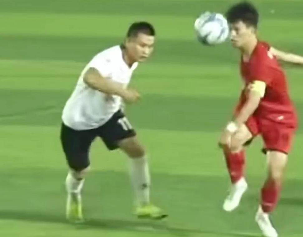 董路嘲讽贵州村超引热议,董路炮轰贵州村超引争议