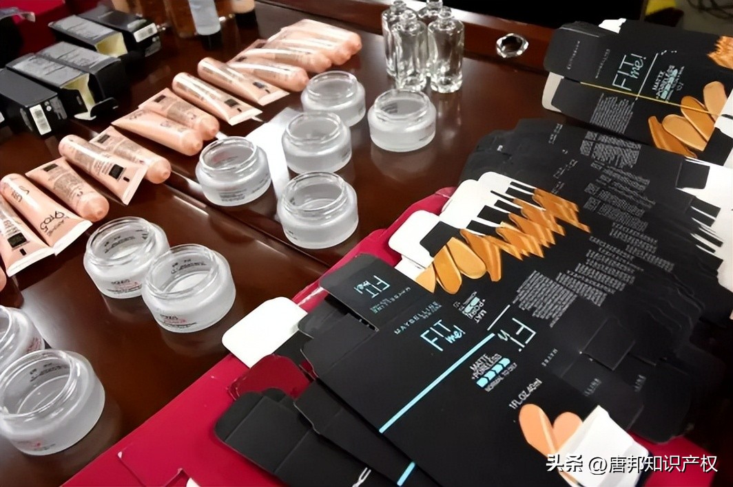 美宝莲撤柜哪里能买到,美宝莲口红附近哪有专卖店