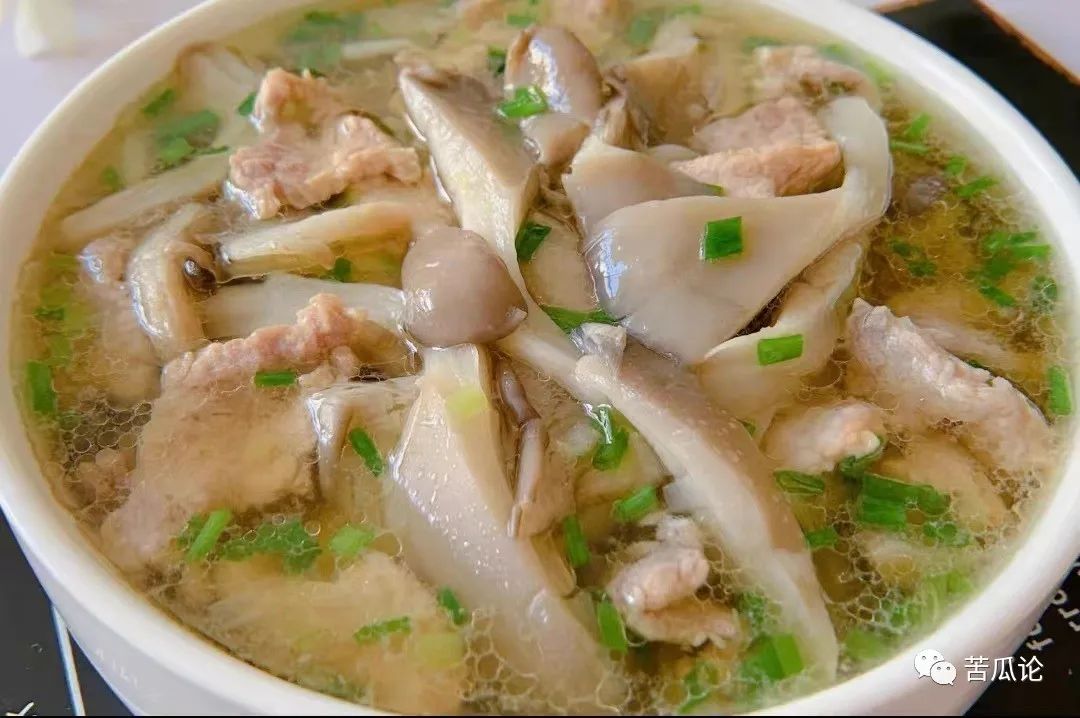 什么牛奶是高蛋白食物,鸡蛋牛奶属于高蛋白质的食物吗