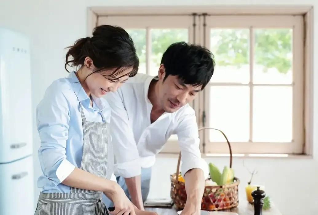 如果李哥你还有那男人的手机号，我还可以定位这对狗男女！