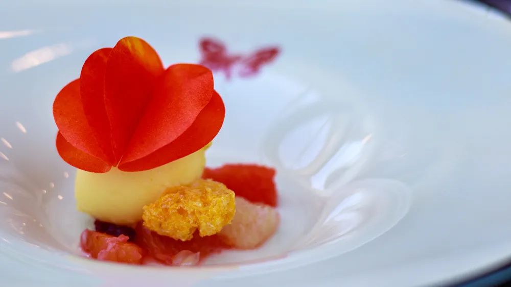 lv模仿中国元素,lv餐厅为什么开在成都