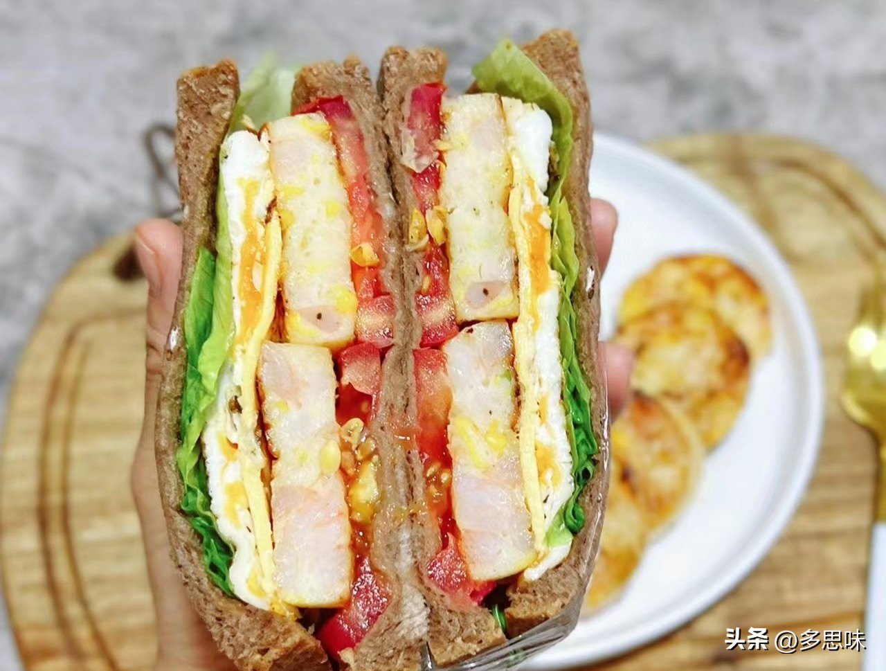 妈妈做孩子的早餐每天不重样,孩子的早餐每天不重样