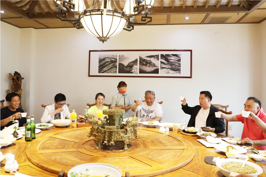 游学参访|光亚商学-EU商学院校友走进河南登封嵩基集团研学参访