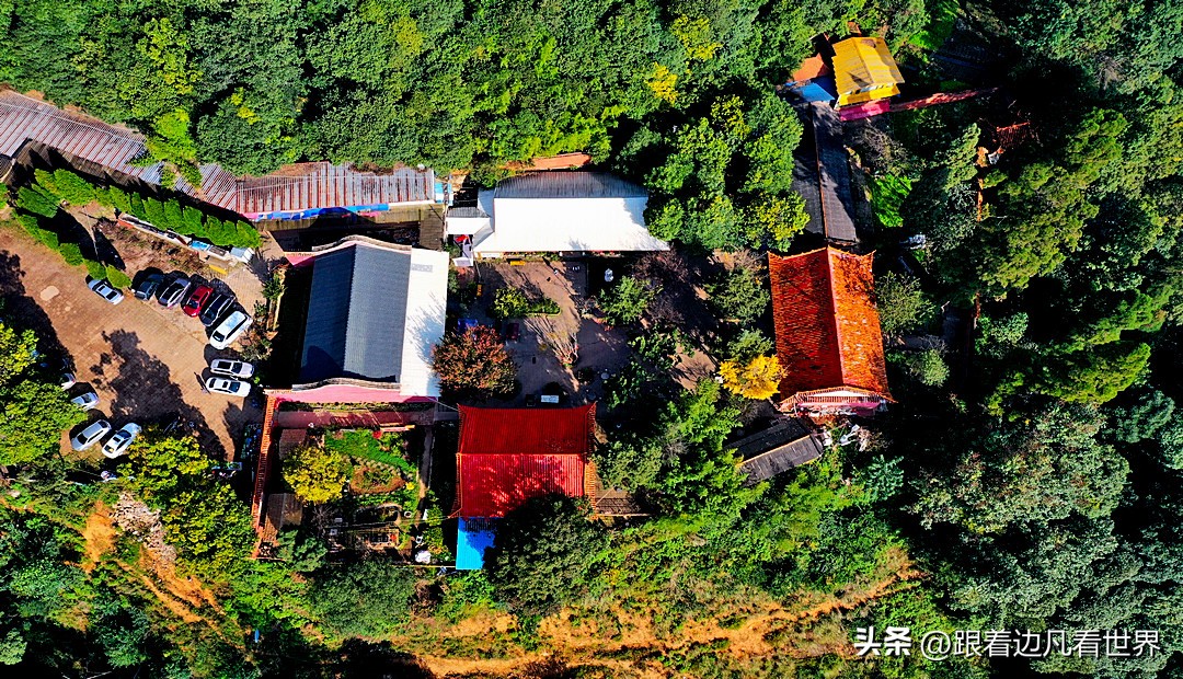 昆明徒步藏在郊区的童话山,徒步昆明金殿后山