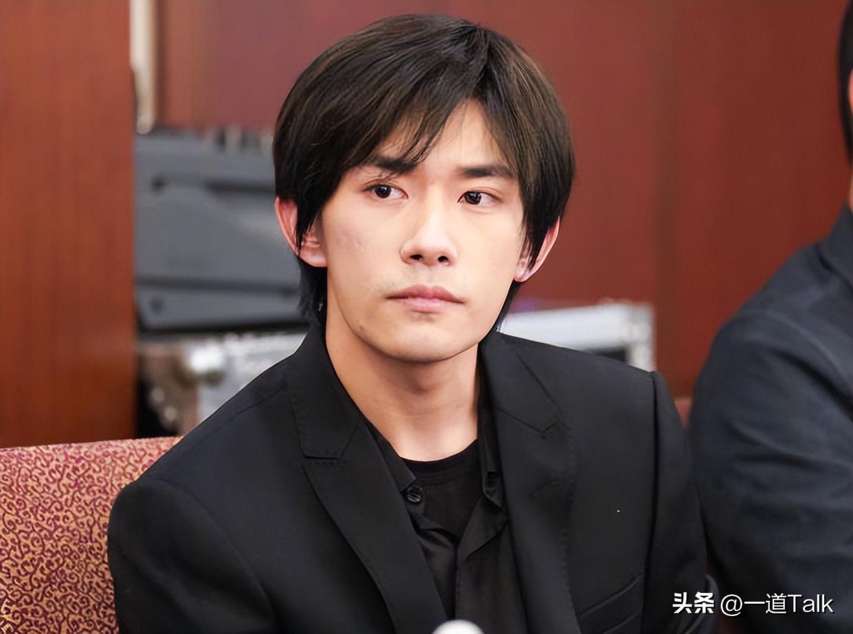 高清镜头下明星们的真实状态,明星高清镜头皮肤状态