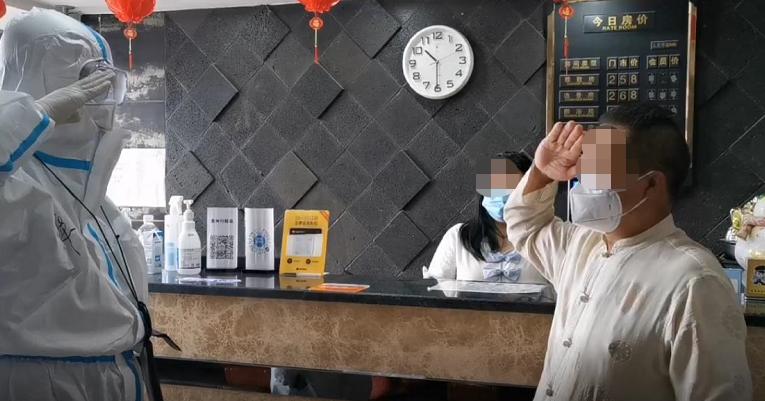 【抗疫一线】贵州贵阳：静动之间，“疫”起守护！264个小时，他们把这道“防线”，筑到群众心坎上......