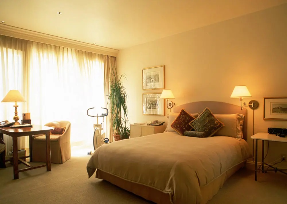 客厅灯饰选购技巧,客厅灯具怎么选好看又好处理