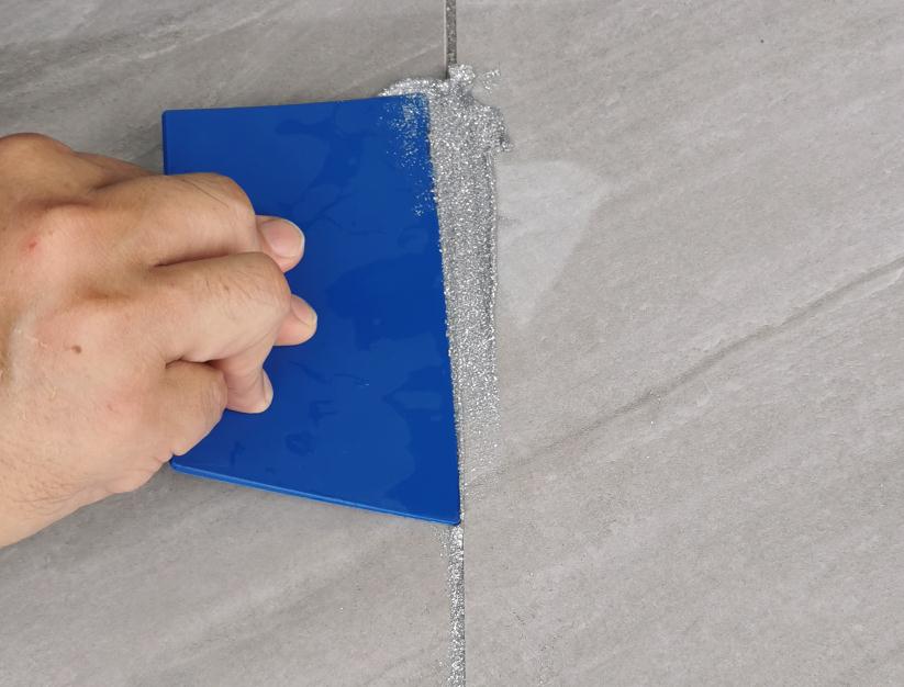 美缝瓷砖用彩砂好还是普通的好,瓷砖填缝用环氧彩砂美缝剂哪个好