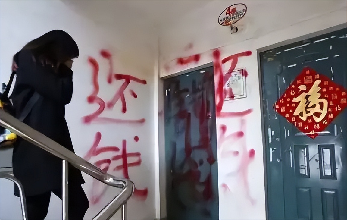 在中国人人喊打的现金贷，跑去赚非洲人的钱了。