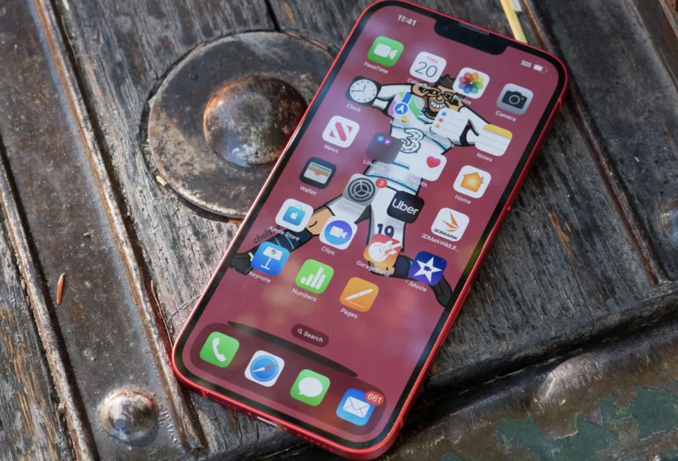 iphone手机和android对比,iphone16和安卓手机哪个好