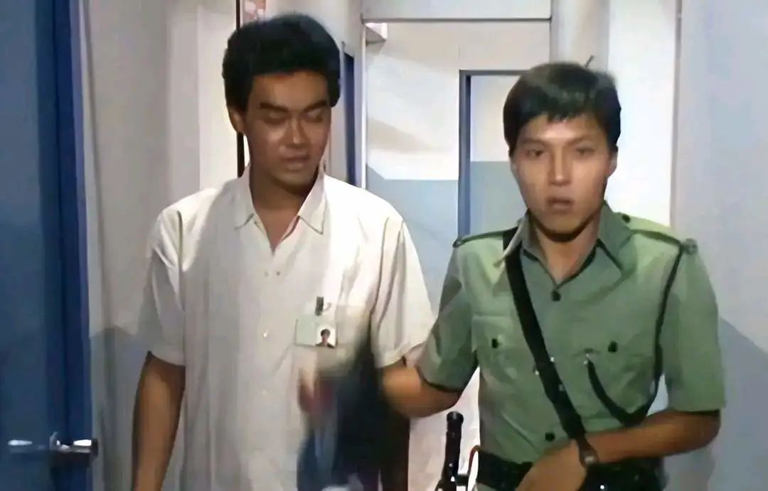 一众息影的港星内地重聚!转行后各谋发展,有人送快递有人做装修