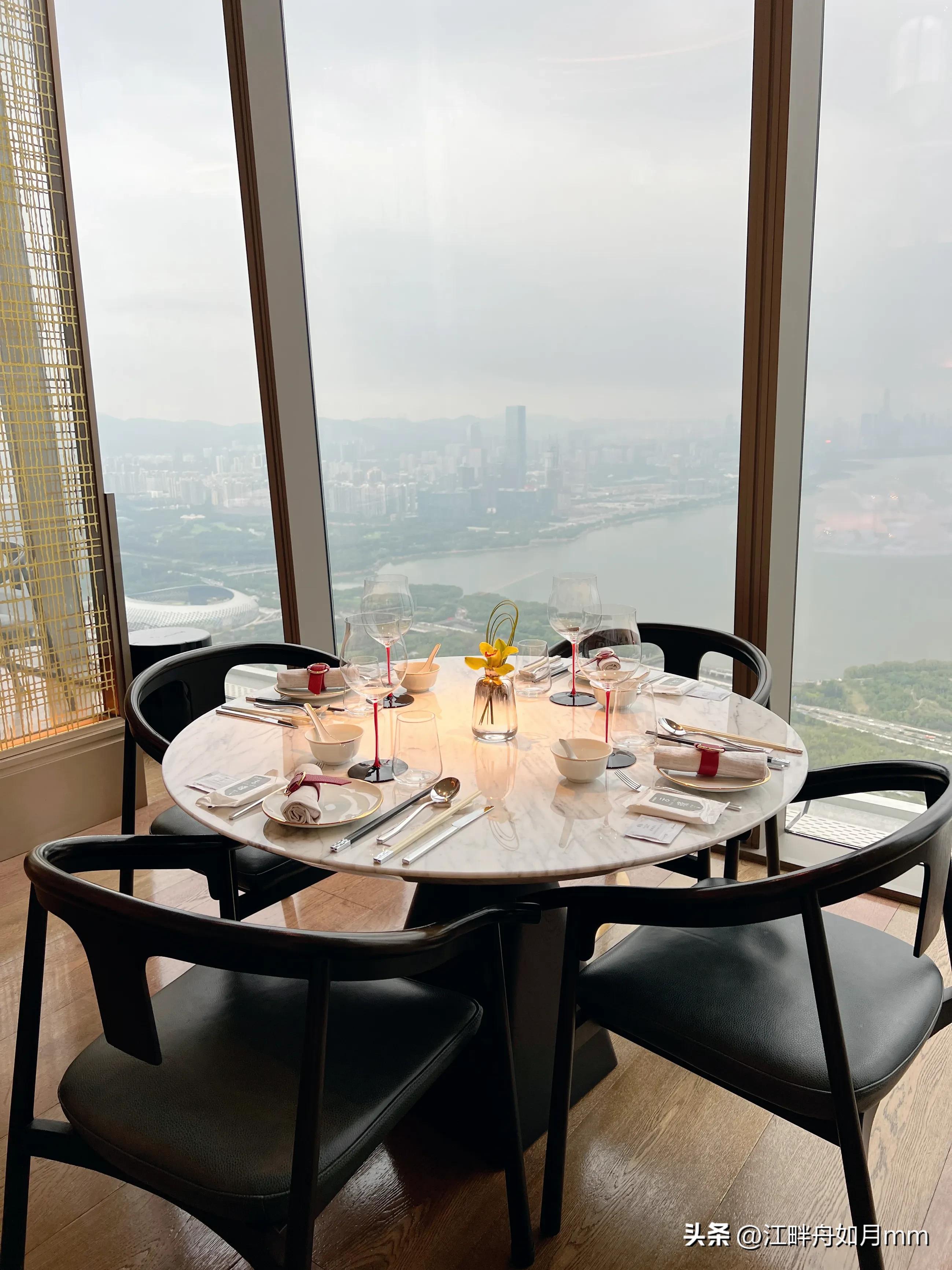 计划没有变化快，我妈突然腰腿疼、头晕不能翻身，29号中午住院了