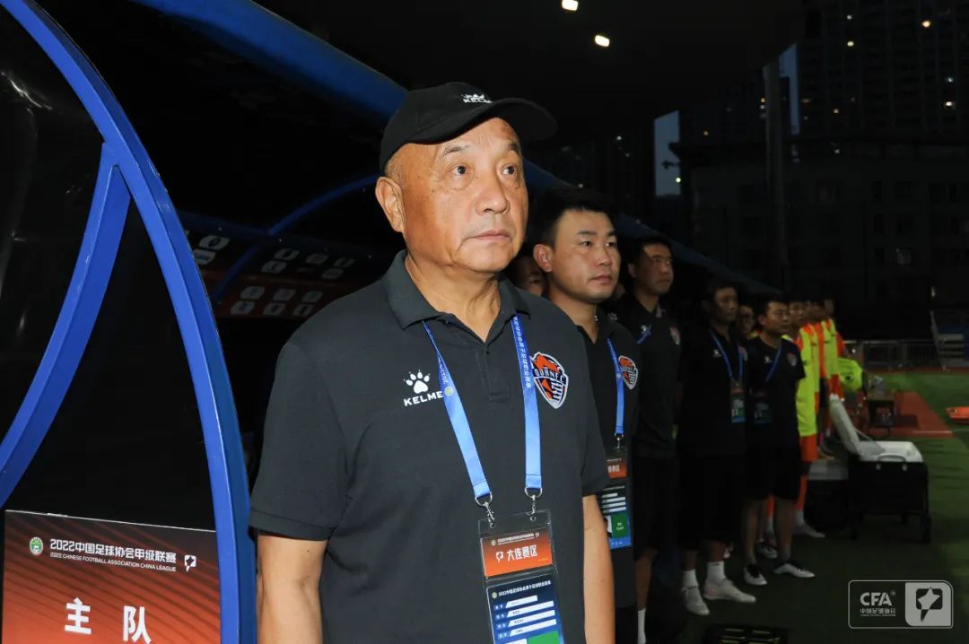 中乙到中超大满贯青岛足球史上最佳功勋教练