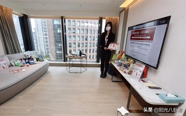 大s再婚后亮相,大s携老公具俊晔参加家庭聚会