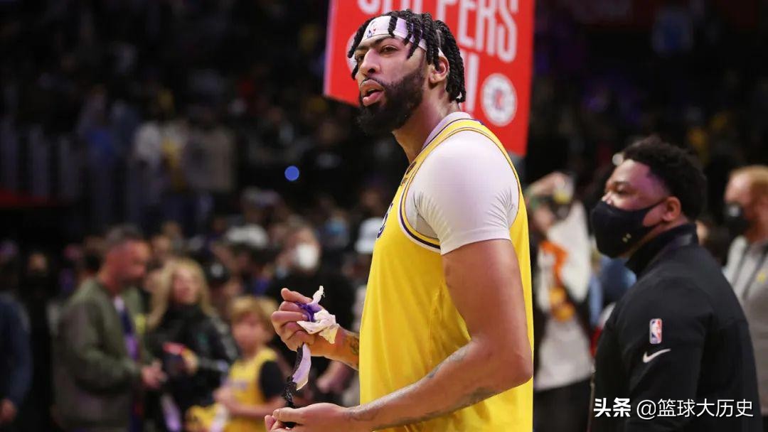 好家伙！两个月不练投篮？恨铁不成钢啊