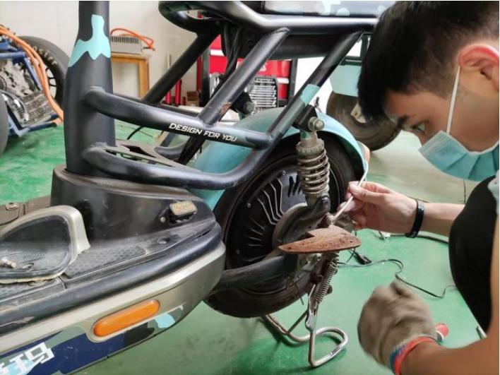 网购电动车和实体店有什么不一样,网购电动车和实体店哪个划算