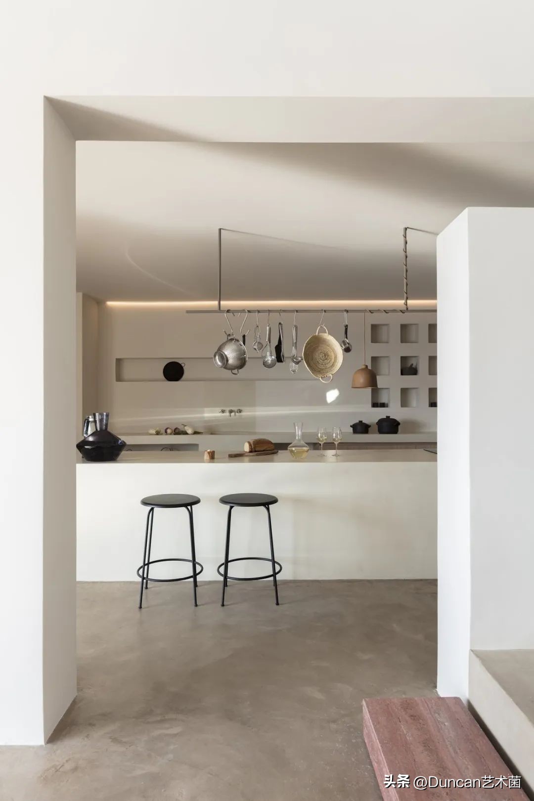 希腊KapsimalisArchitects①打造蓝白极简主义的童话世界！