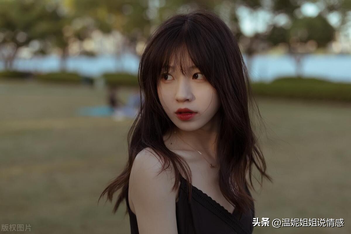 给原生家庭不幸的女生的建议,原生家庭不幸福女孩如何自救