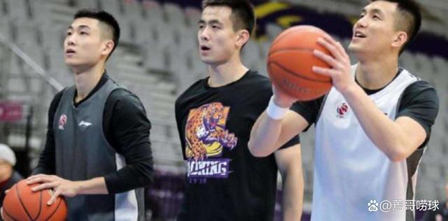 杜峰说杨鸣有最好的后卫,杨鸣cba球员时期后卫排名