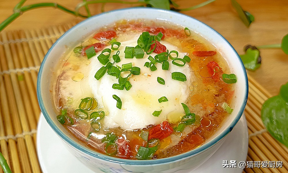 煮熟的鸡蛋放入冷水营养会流失吗,鸡蛋一般煮多久就熟了冷水下锅