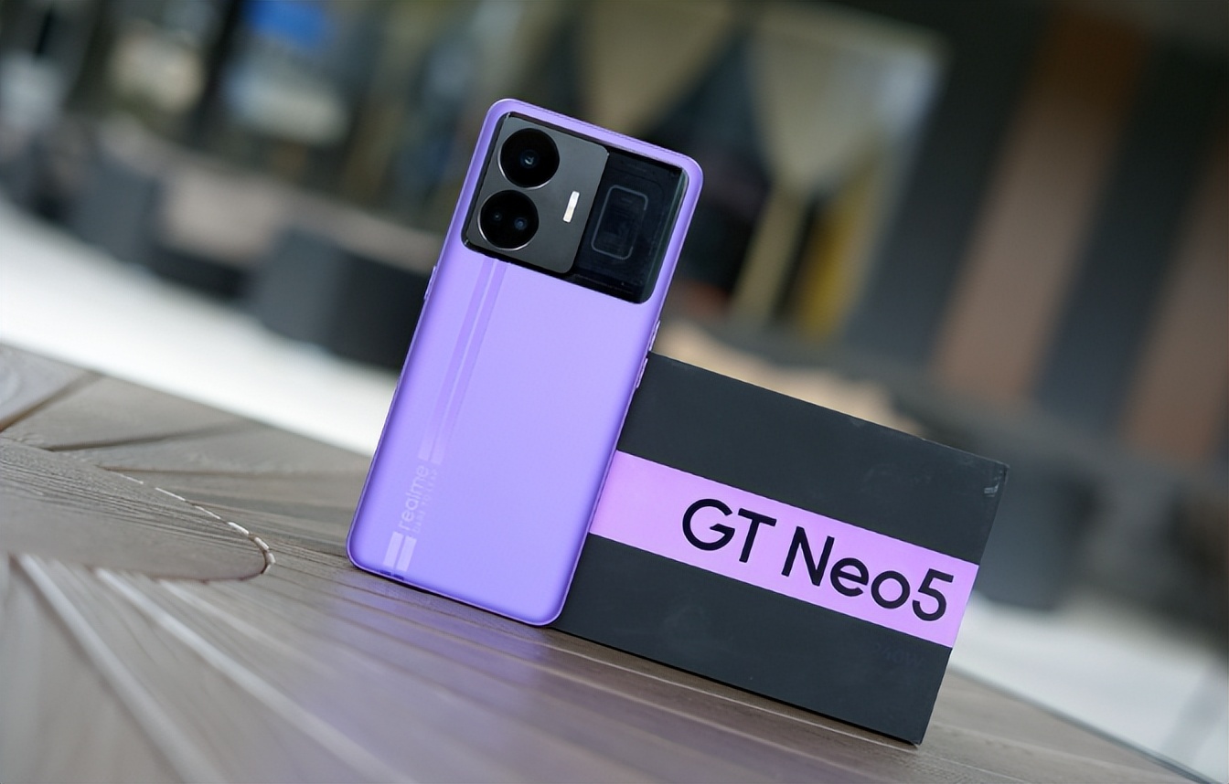 目前哪款手机性价比高值得买,值得购买的几款手机性价比超级高