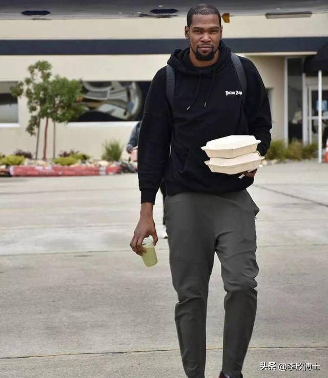 nba一支球队营收多少,nba一支球队工资最多不能超过多少