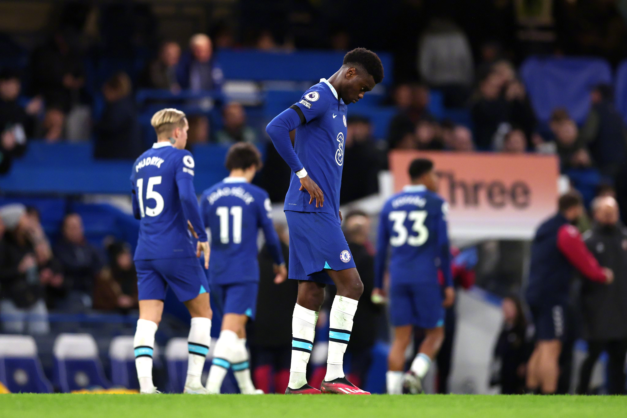 足坛精彩一夜曼城利物浦上演绝杀,足球史上惊天大逆转曼联